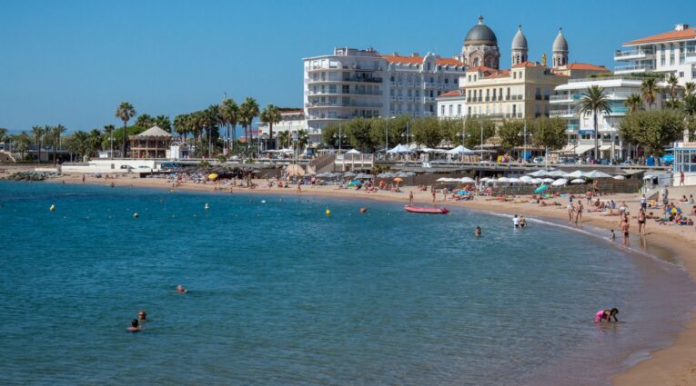 Saint-Raphael plage du Veillat